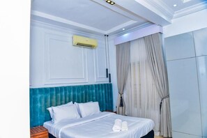 Desk, laptop workspace, free WiFi - The Precision (Lagos)