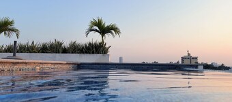 Modern Apartment with Pool and 24/7 Security