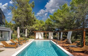 Pool - Awesome home in Pula with private swimming pool, can be inside or outside (Pula)