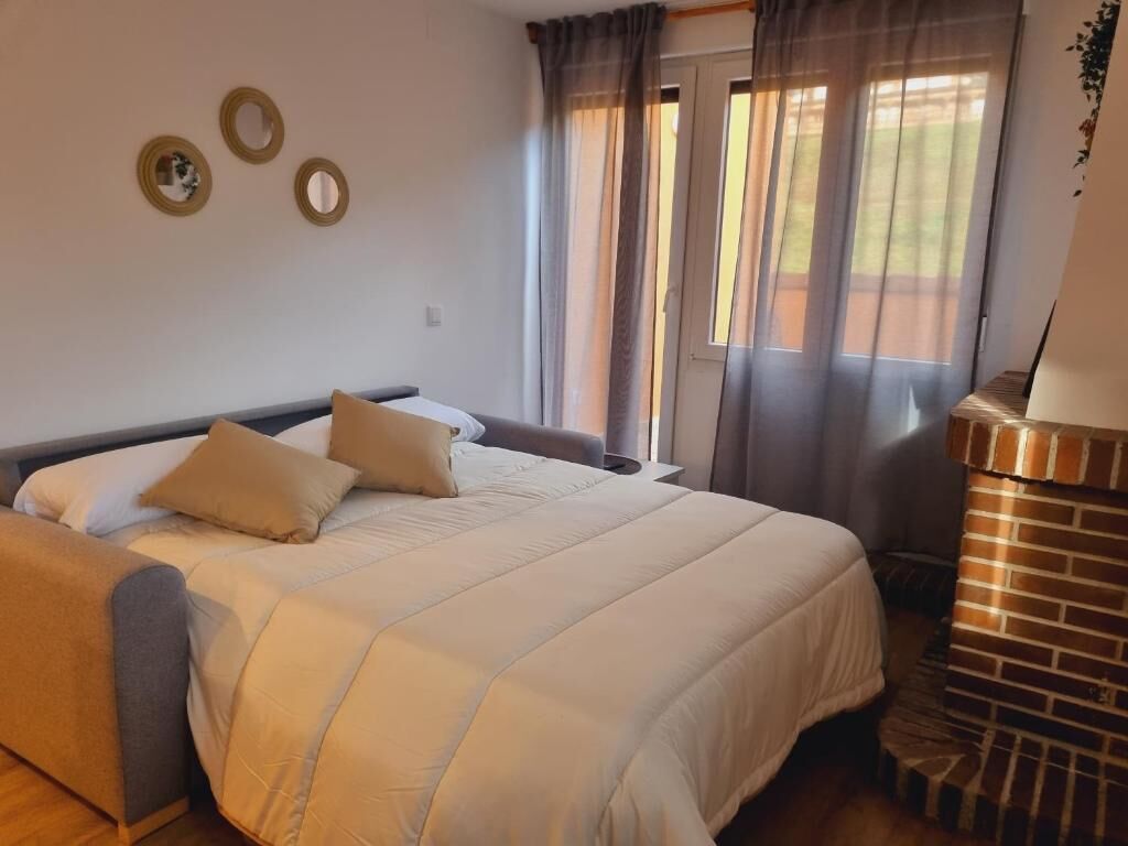 Free WiFi, wheelchair access