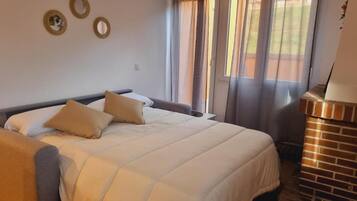 Free WiFi, wheelchair access