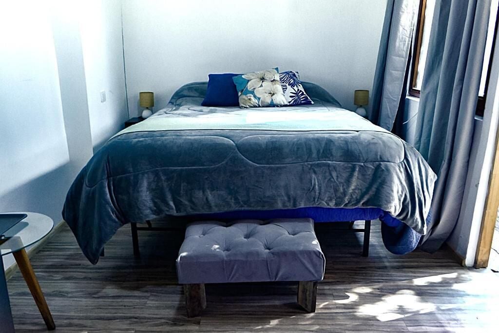 Quarto família, vista para o jardim | Wi-Fi de cortesia, roupa de cama