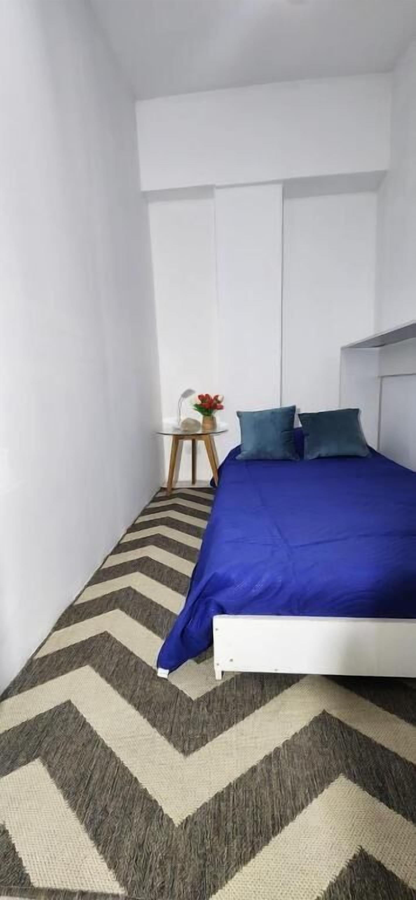 Basic Single Room | Free WiFi, bed sheets