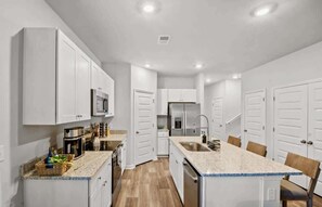 Fridge, microwave, oven, stovetop - Brand New-Spacious Townhome Near Ocean Isle Beach (Ocean Isle Beach)