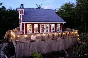 Exterior - Walk to Slopes-Mountain Views-Firepit-Sleeps 10 (Beech Mountain)