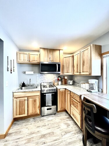 Campfire Cottage | McKinney Lake Cottages | One Bedroom | One Bath