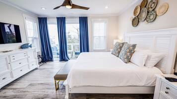 5 bedrooms, iron/ironing board, travel crib, WiFi