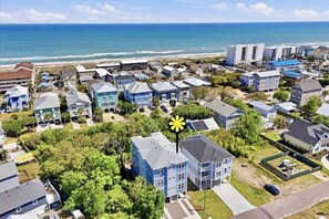 Exterior - 5BR- w/Hot tub | Steps to beach/Fire Pit/Mini Golf (Carolina Beach)