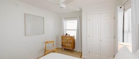 3 habitaciones, cuna de viaje, wifi y ropa de cama