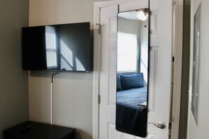 Interior - Charming Escape: Walk to Historic Sights & Shops (Little Rock)