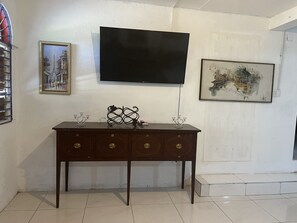 Interior - Charming 3-bedroom villa with AC in Duncan's Bay (Duncan's Bay)