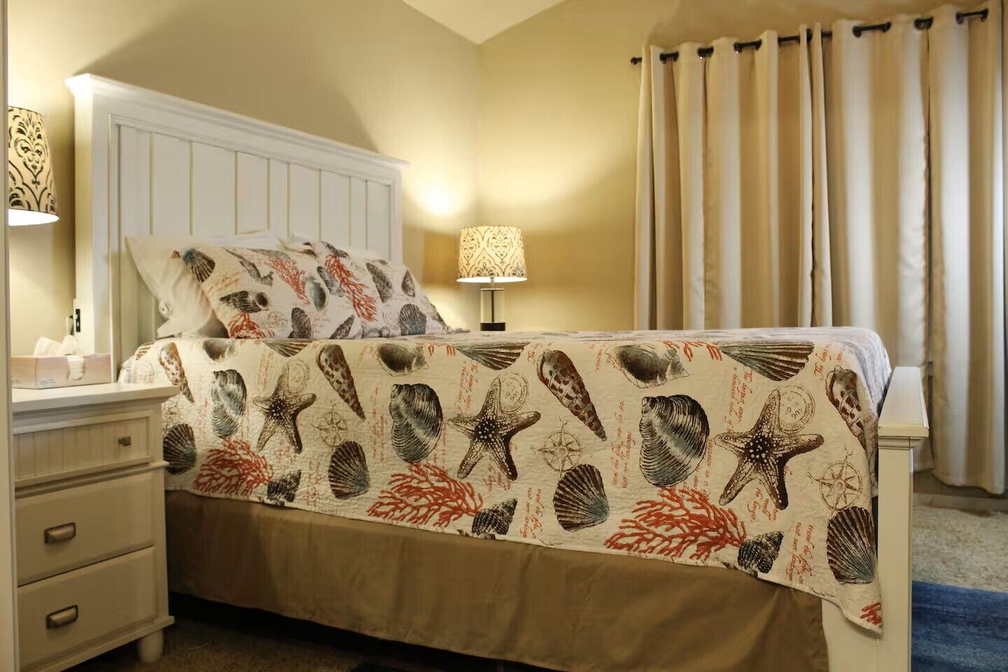 2 makuuhuonetta, silitysrauta/-lauta, Wi-Fi, vuodevaatteet