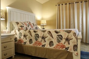 2 makuuhuonetta, silitysrauta/-lauta, Wi-Fi, vuodevaatteet