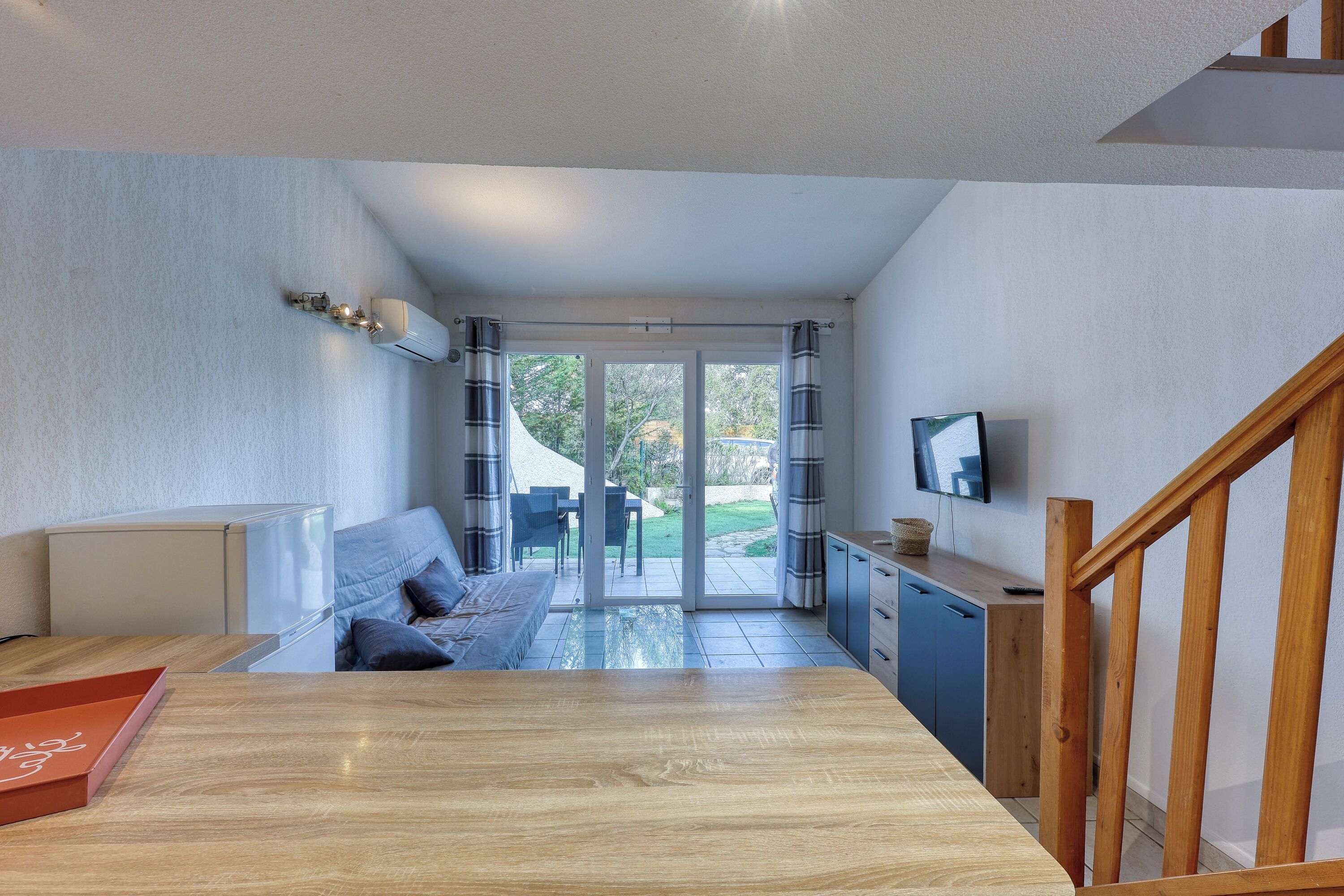 Fernseher