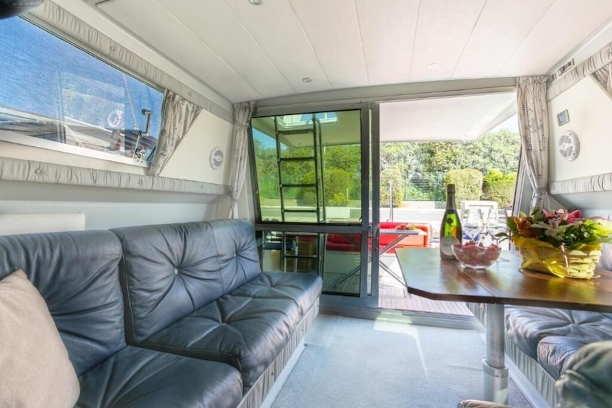 Loveboatsuiterome 5 Minutes From Fiumicino Airport Your Love Retreat - Fiumicino