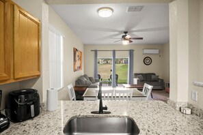 Interior - Resort Style Family Friendly 4bd Near Disney (Davenport)