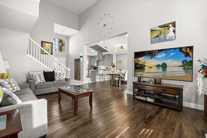 Smart TV - 4BR Home in Highlands Reserve Golf Community (Davenport)