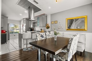 Dining - 4BR Home in Highlands Reserve Golf Community (Davenport)