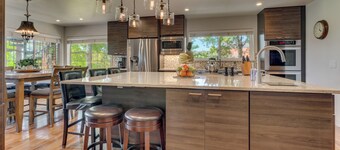 Luxury Northstar Getaway • On Golf Course