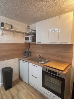 Fridge, microwave, oven, stovetop - Souplex studio at the foot of the slopes (Orcières)