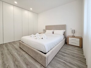 2 Schlafzimmer, Bügeleisen/Bügelbrett, Internetzugang, Bettwäsche