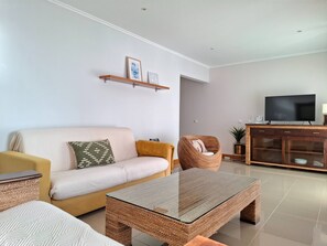 TV - PRAIA DA ROCHA- CASA DA PRAIA 904 (Portimão)
