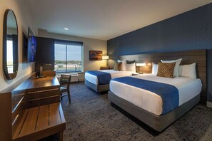 Habitación estándar doble | Caja fuerte, escritorio, espacio para trabajar con un portátil