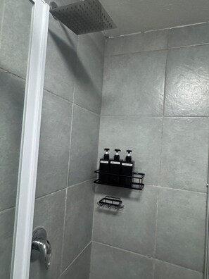 Handtücher, Toilettenpapier