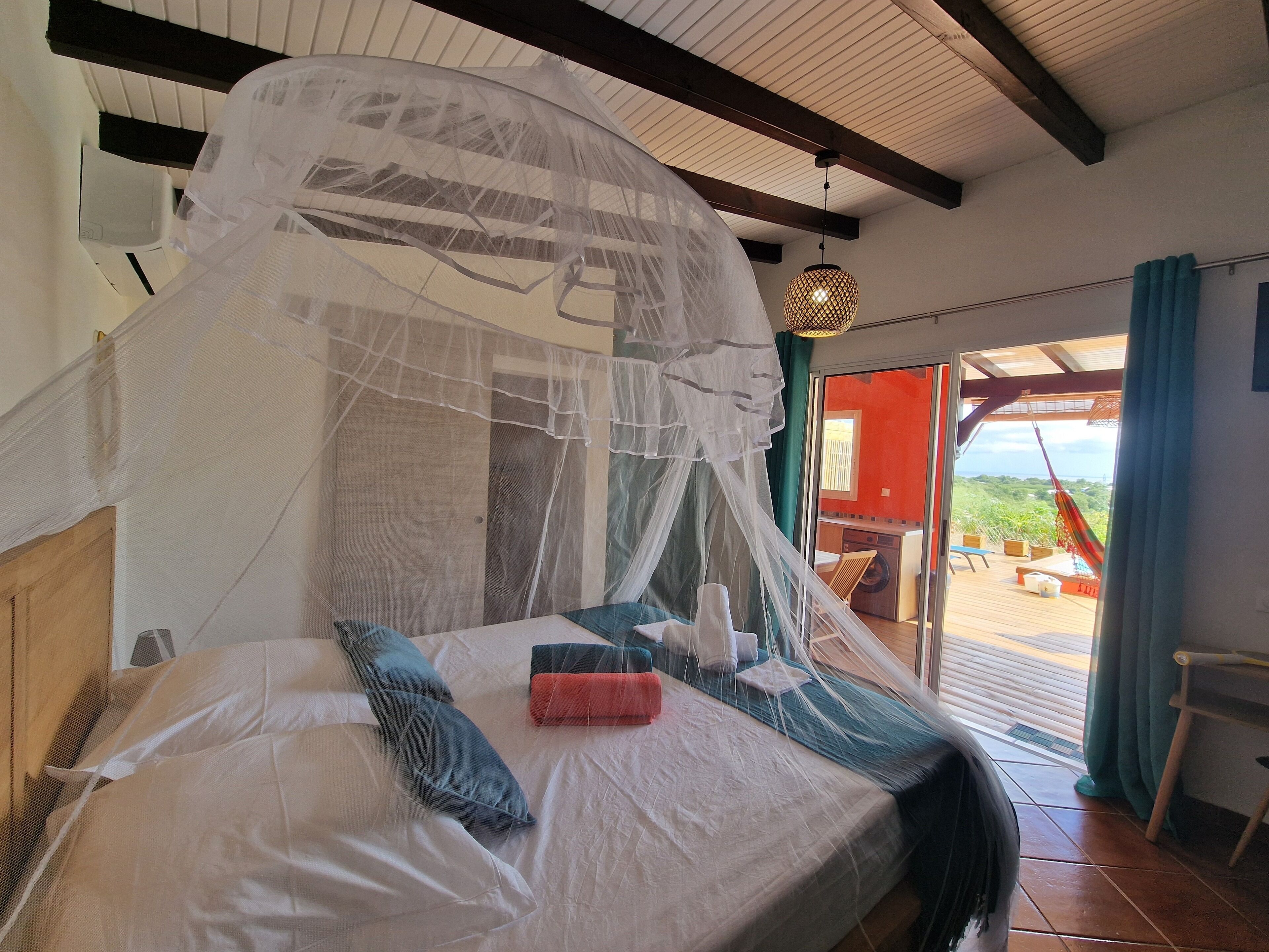 1 slaapkamer, een bureau, een strijkplank/strijkijzer, gratis wifi