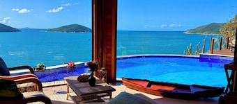 Luxury Oceanfront Villa with Infinity Pool, Sauna & Total Privacy