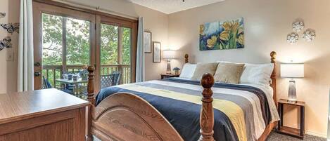 2 soverom, strykejern/-brett, reiseseng for barn og wi-fi