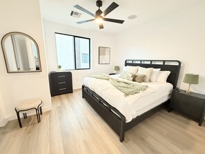 Iron/ironing board, Internet, bed sheets - NEW HIGH END LUXURY ARCADIA RETREAT 4BR/4BA PRIVATE ROOFTOP (Phoenix)