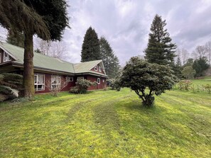 Exterior - BUHO | Room with breakfast | Hostal Rukaleufu (Huiscapi)