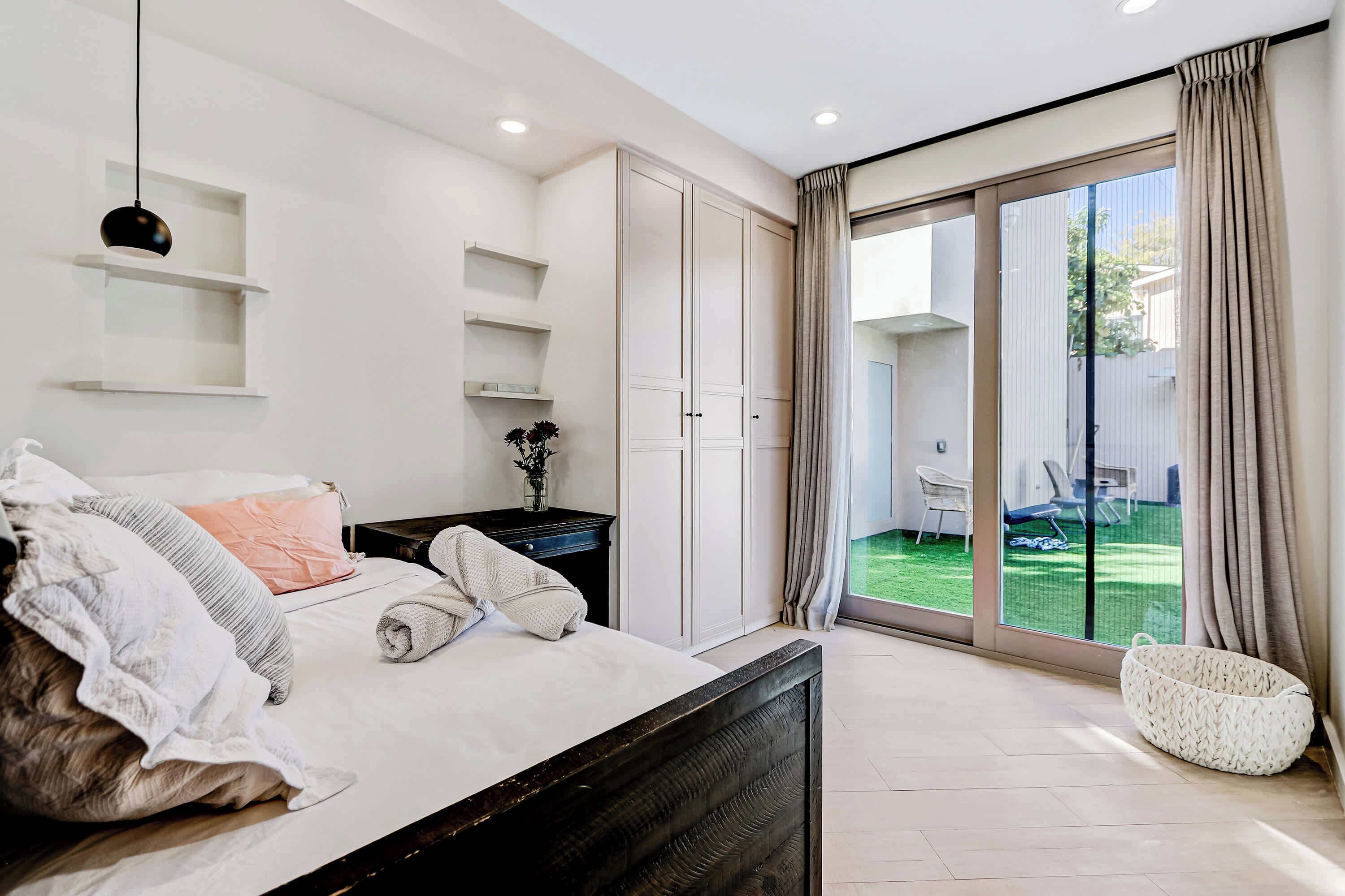 Skrivebord, strygejern/strygebræt, weekendseng, Wi-Fi