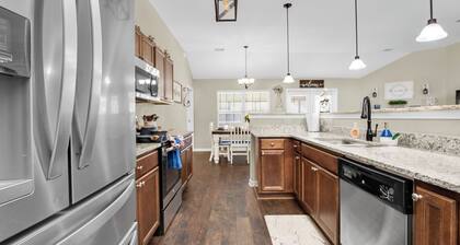 Game Room - Wind Creek Casino- RTJ Golf - 3 Beds - 2 Bath