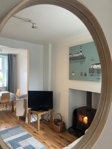 Stunning Blue Coastal House
Ideal base ➡️Giant’s Causeway, Golf & Game of Thrones