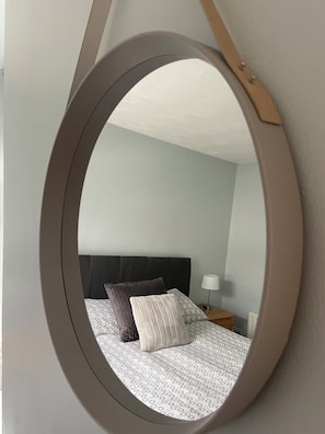 Iron/ironing board, travel cot, free WiFi, bed sheets - Stunning Blue Coastal House
Ideal base ➡️Giant’s Causeway, Golf & Game of Thrones (Portstewart)