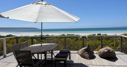 Fabulous Beachfront House on Island Beach, Kangaroo Island, South Australia