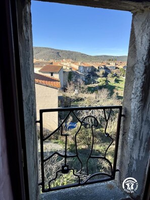 Interior - The House - DAVEJEAN (DAVEJEAN)