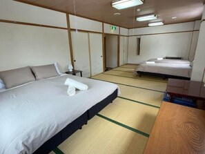 Deluxe Quadruple Room, Mountain View - Sanso On Snow (Nagano)