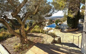 Property grounds - Cozy home in Beaumes-de-Venise (Beaumes-de-Venise)