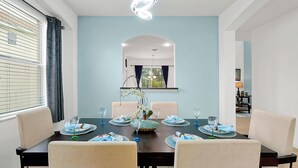 House (6 Bedrooms) | Bahagian dalam