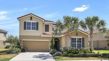 House (Multiple Bedrooms) | Interior