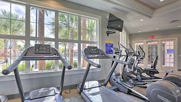 House (Multiple Bedrooms) | Interior