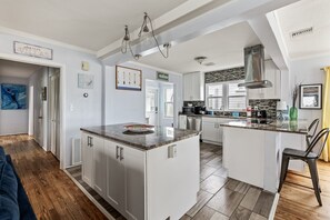 Ev (4 Bedrooms) | İç mekân