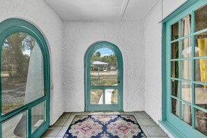 Interior - Spanish Beach Bungalow (Holly Hill)