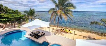 LomaniWai luxurious all-inclusive beachfront villa