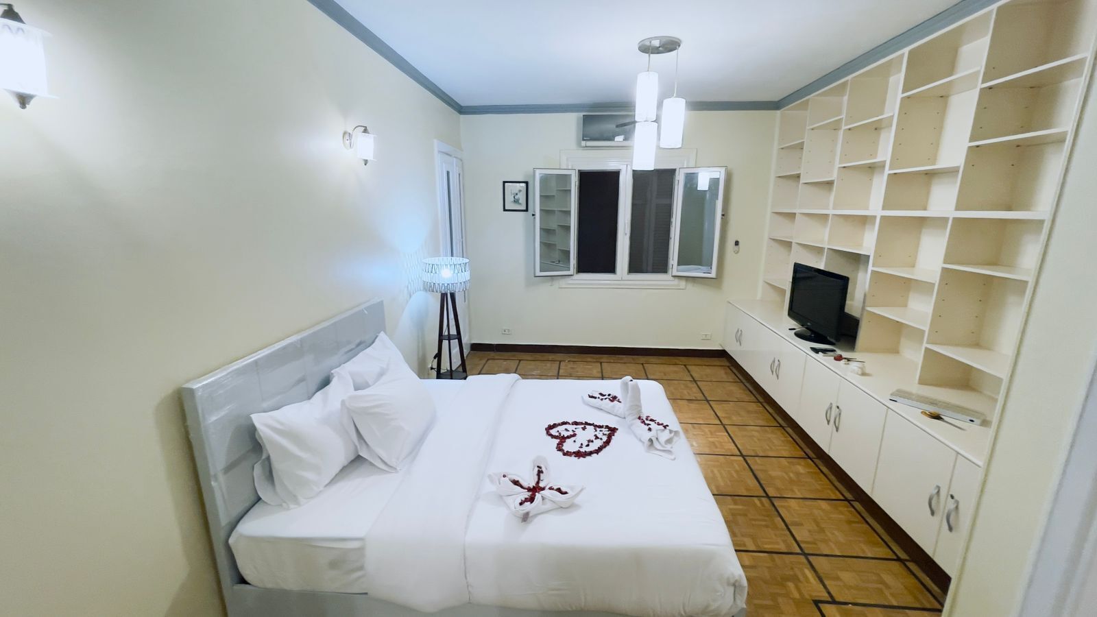 3 dormitorios, tabla de planchar con plancha, wifi y ropa de cama