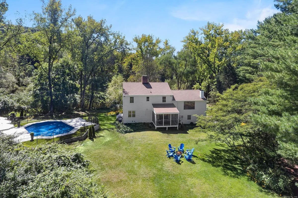 Maison Luxe, vue jardin | Vue de la chambre