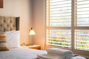 House, Valley View | Iron/ironing board, free WiFi - StayAU Coastal 5BR Escape Pool Table (Clifton Springs)